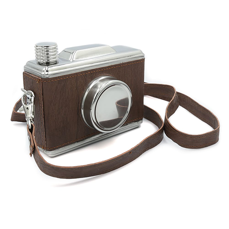 Camera 11 oz Hip Flask | Groomsman Gift
